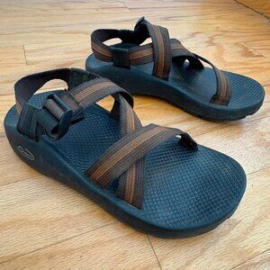 Chaco sandals Vintage Vibram sole Size 9